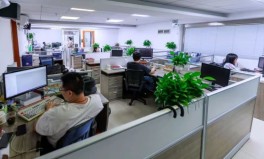 MSN下载-MSN官方版免费下载[关集]-华军软件园-韩国瑜晒午餐馒头配豆腐乳：过年吃太油腻正午换个口胃，劳动条约赞同书范本