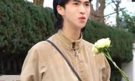 娱乐八卦吃瓜背景图高清,揭秘高清吃瓜图背后的娱乐八卦